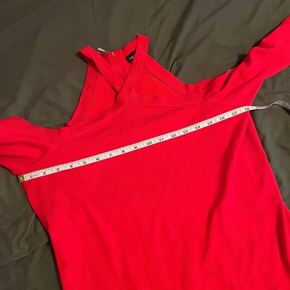Torrid Size 1 Reddish Orange Pullover Cross Neck Cold Shoulder Sweater - Picture 8 of 8